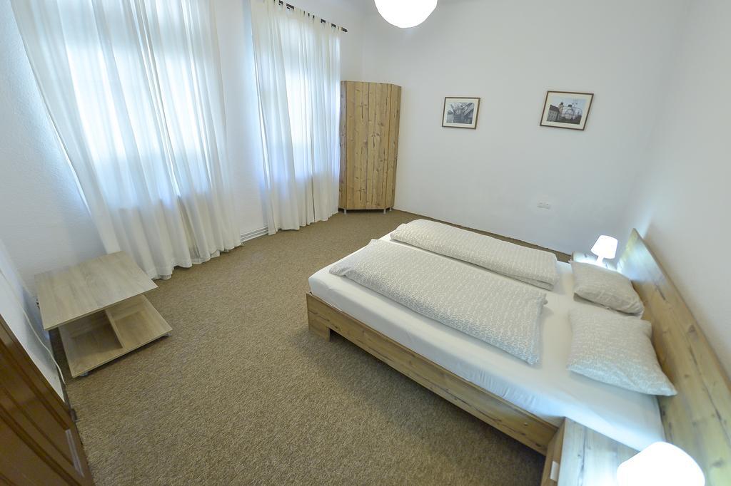 Apartment Gabriel Sibiu Bagian luar foto
