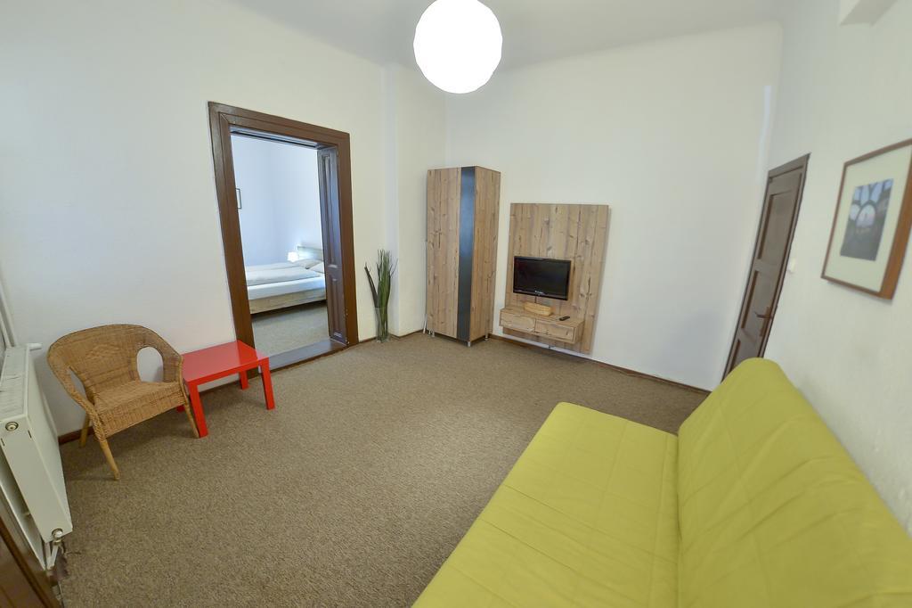 Apartment Gabriel Sibiu Bagian luar foto